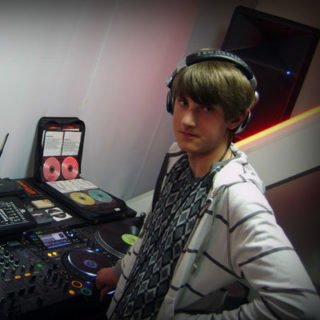 DJ Yolla